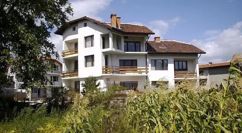 Банско: Stoyanova Guest House