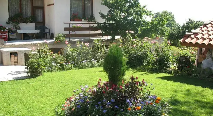 Банско: Stoyanova Guest House