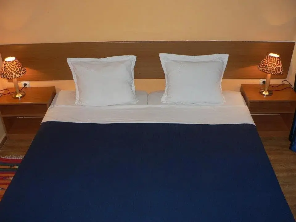 Приморско: Hotel Surf