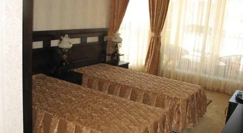 Приморско: Family Hotel Imperial