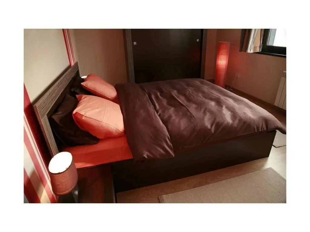 София: Madrid Apartments Cherkovna