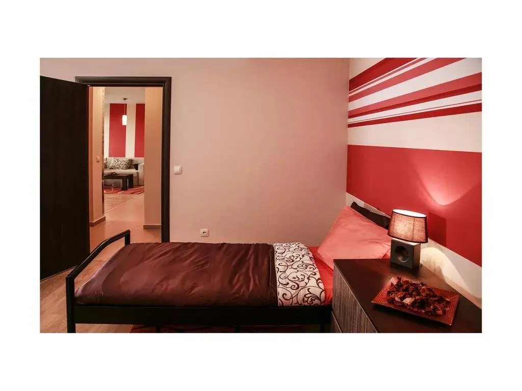 София: Madrid Apartments Cherkovna