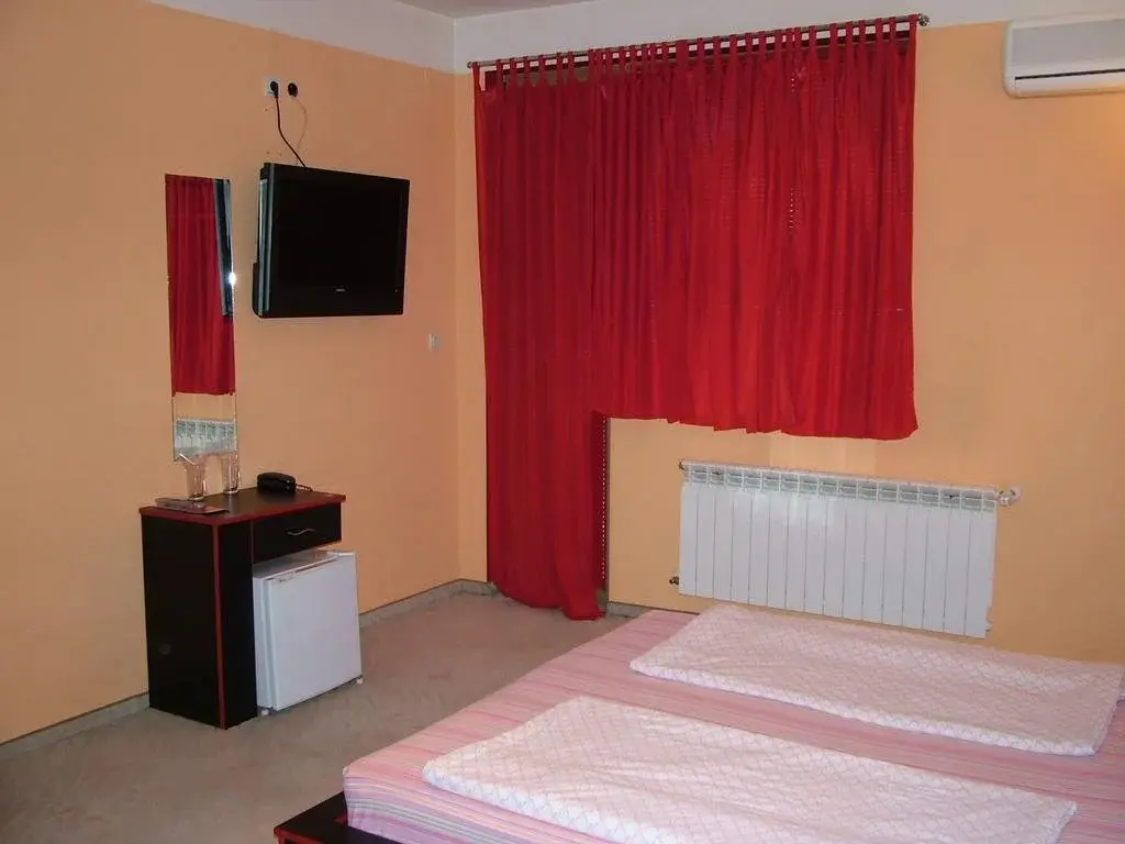 Асеновград: Hotel Color