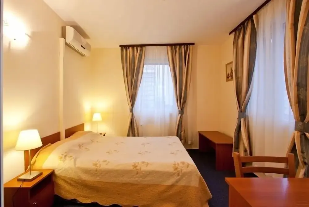 София: Hotel Cheap