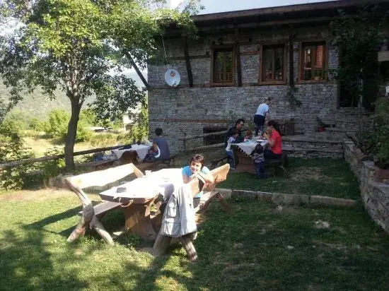 Ковачевица: Guest House Vesko & Suzi