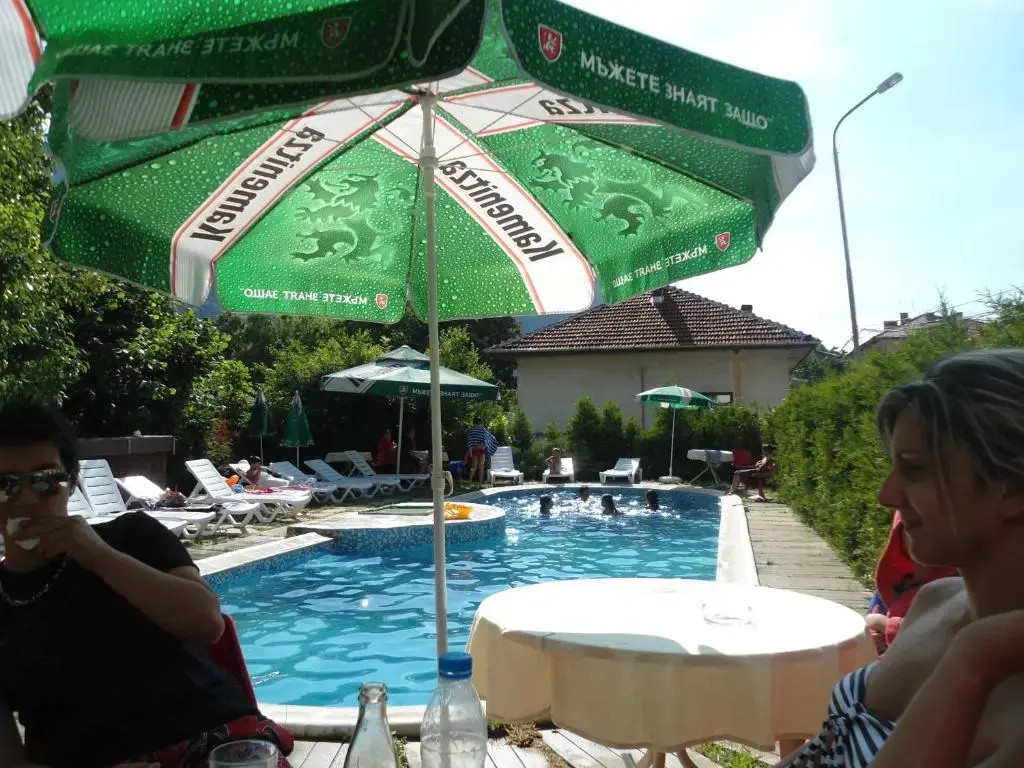 Тетевен: Family Hotel Vit