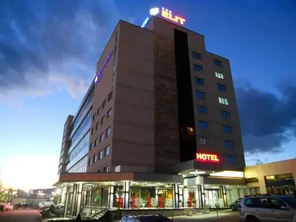 Hotel Elit — фото 1