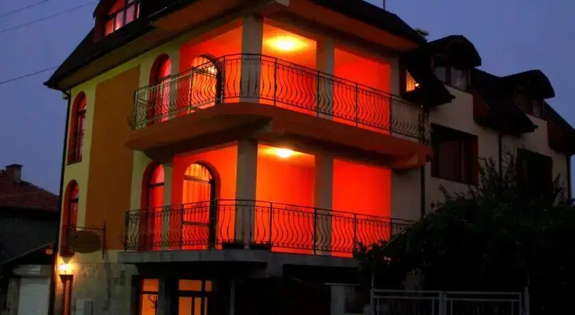 Велинград: Guest House Stelia