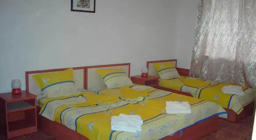 Равда: Nelly Guest House