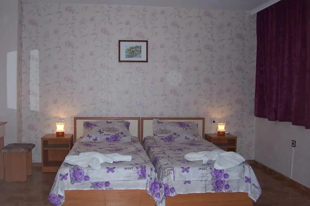 Равда: Nelly Guest House