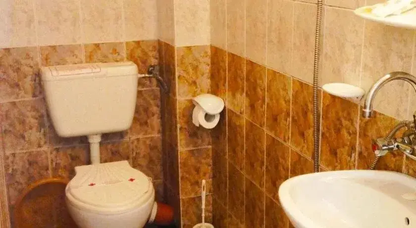 Приморско: Family Hotel Astra