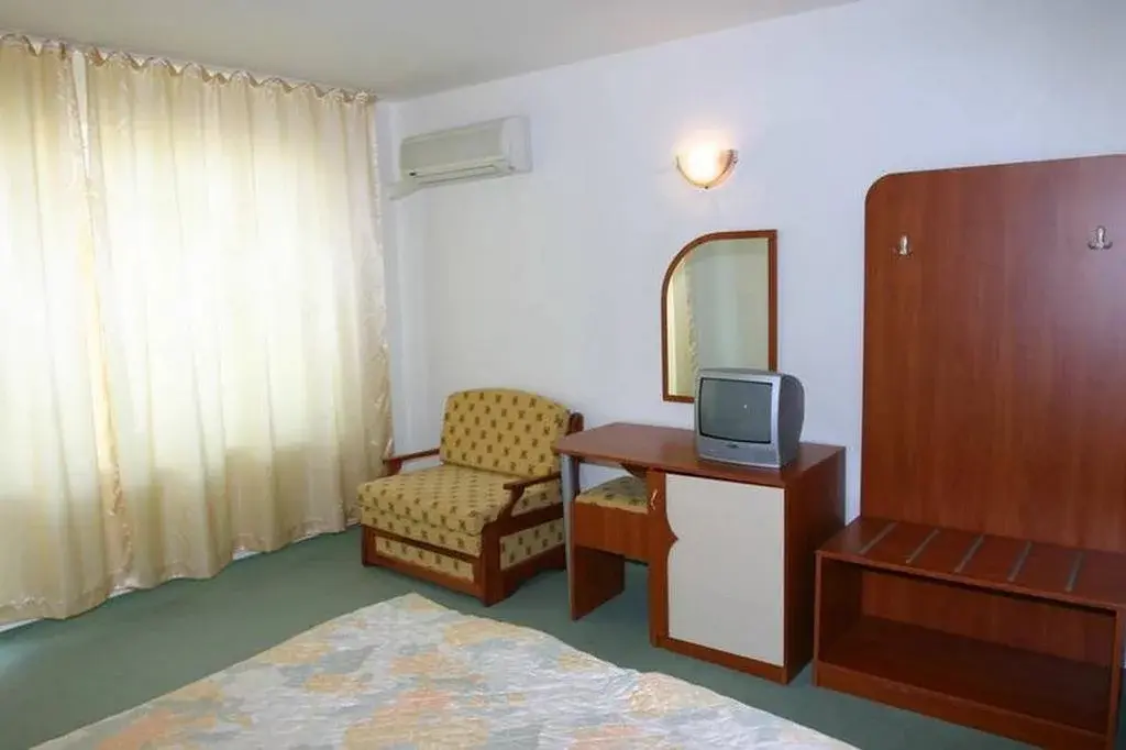 Несебр: Harmony Beach Family Hotel