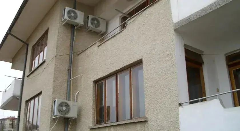 Балчик: Guest Rooms Radost