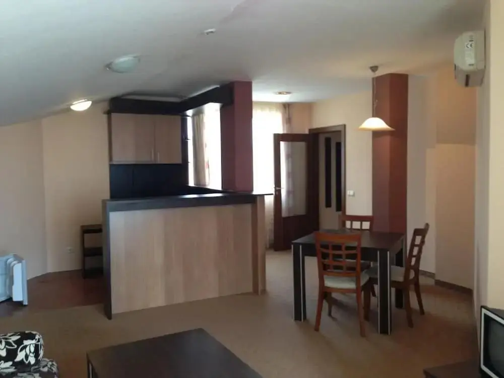 Варна: Hotel Regina