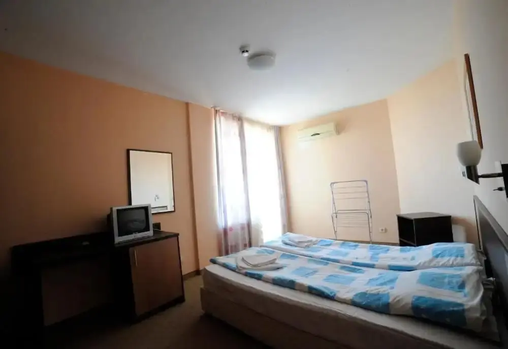 Варна: Hotel Regina