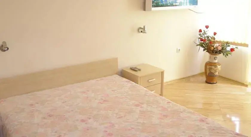 Созополь: Family Hotel Victoria