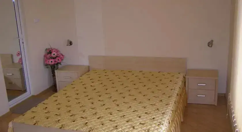 Созополь: Family Hotel Victoria