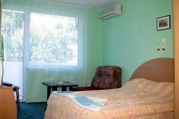 Варна: Family Hotel Joya