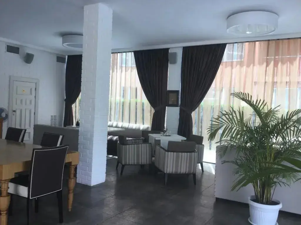 Равда: Oasis House Suites Apartments and Studios
