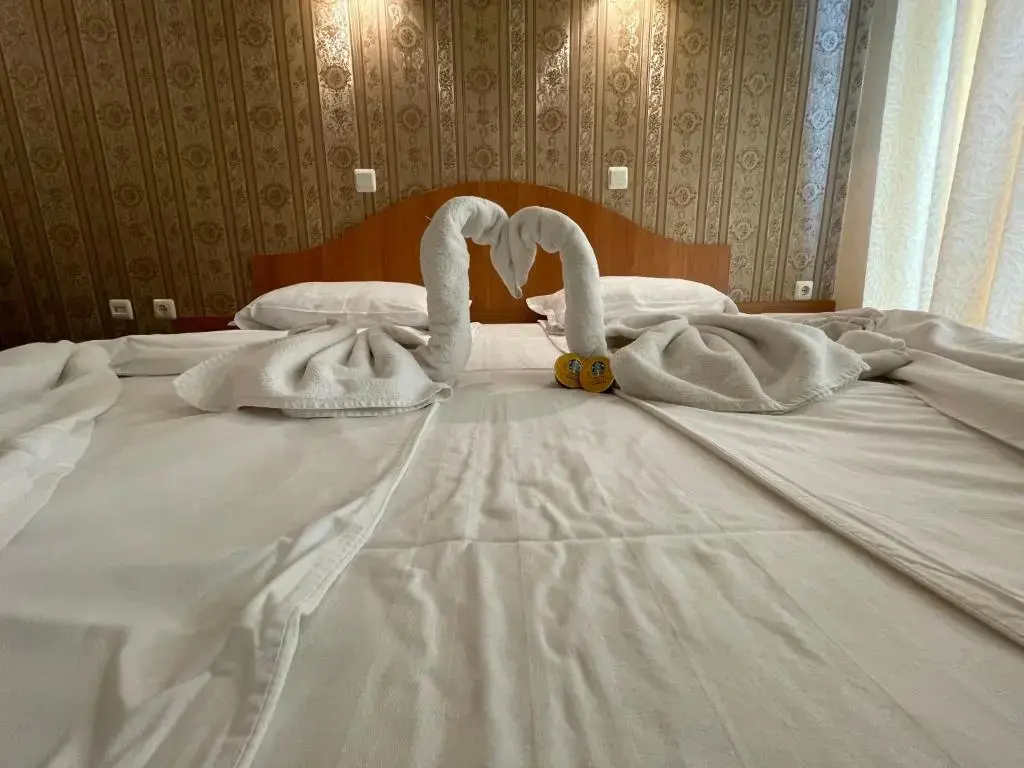 Солнечный берег: Hotel Deykin