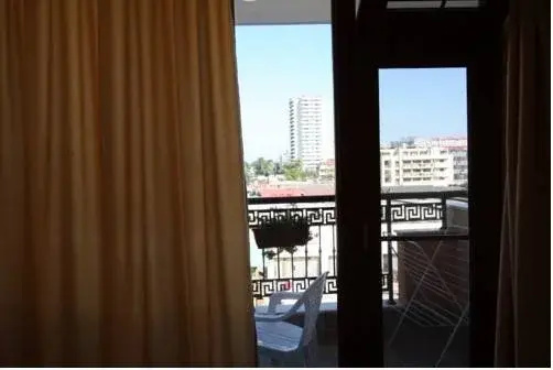 Солнечный берег: Hotel Deykin