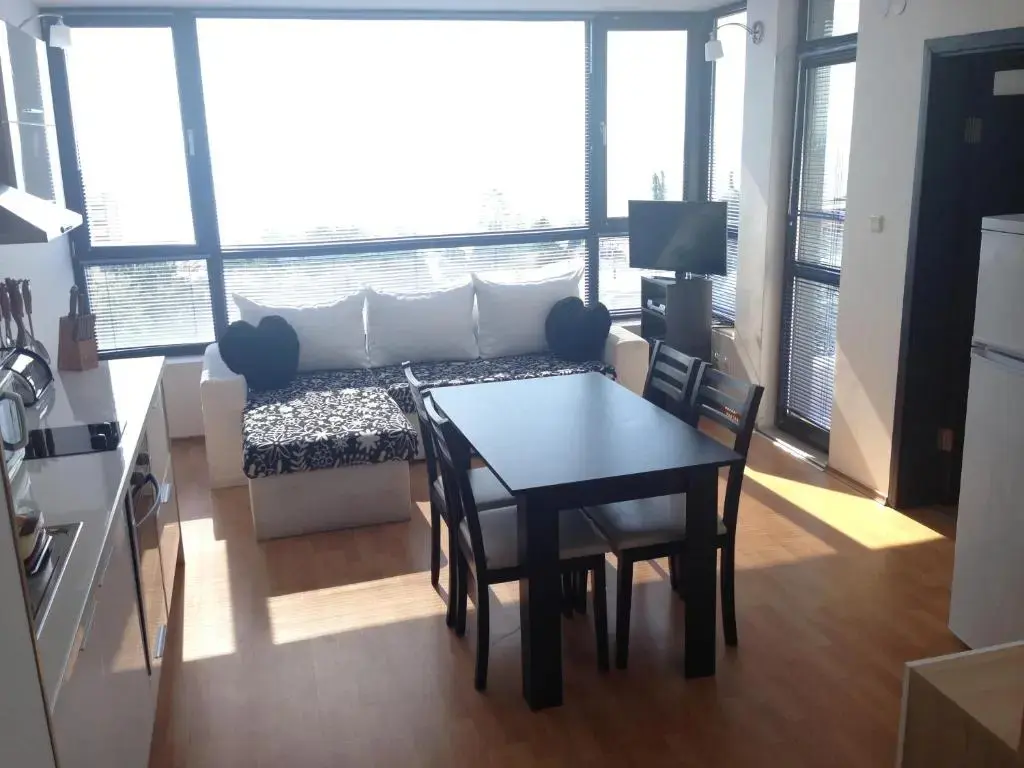 Варна: Dilov Apartments in Yalta Golden Sands