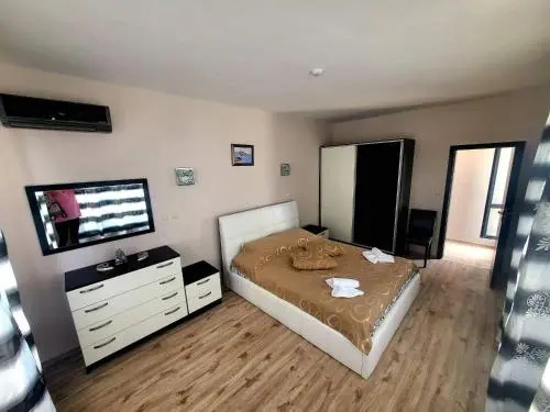 Варна: Dilov Apartments in Yalta Golden Sands