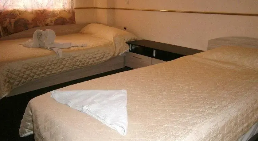 Поморие: White House Hotel
