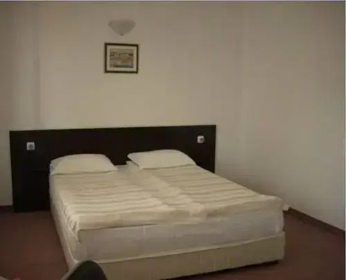 Троян: Guest House Donevska