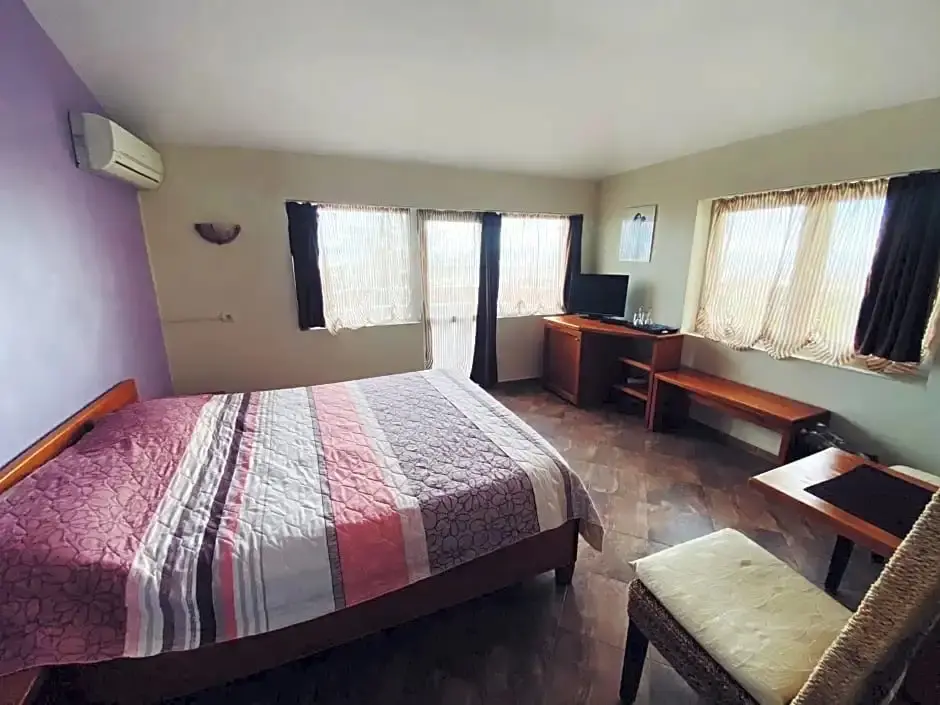 София: Family Hotel Fancy