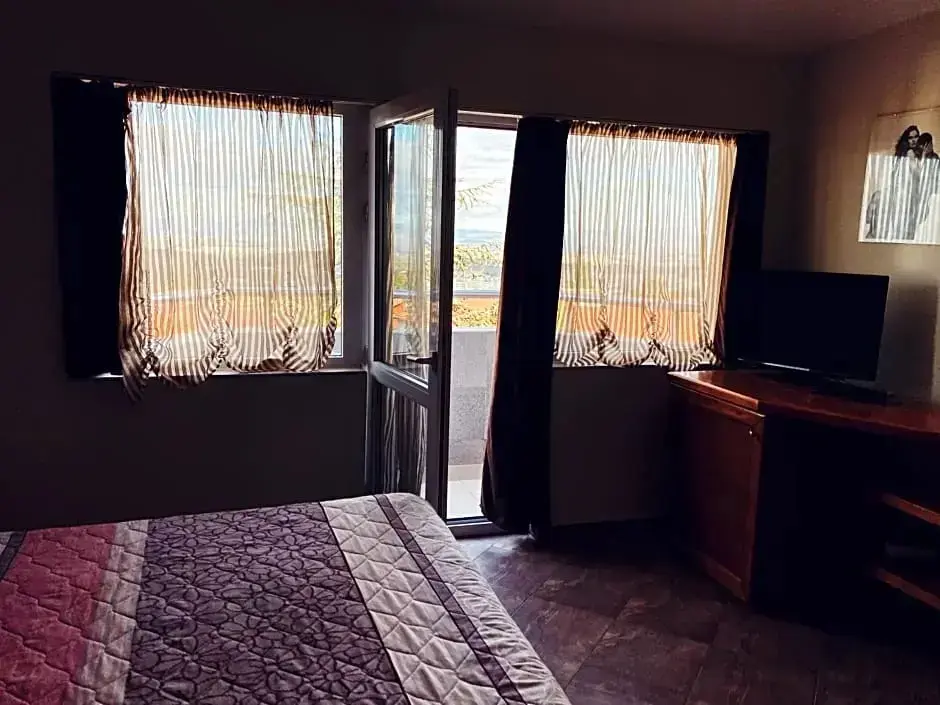 София: Family Hotel Fancy