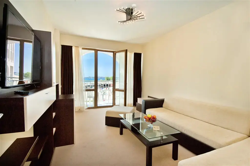 Солнечный берег: Hotel Viand