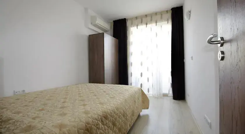 Солнечный берег: Apartment Miroslava