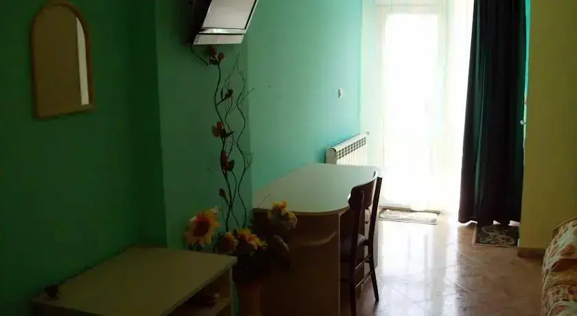 Созополь: Guest House Mistral