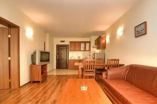 Солнечный берег: Apartments in Semiramida Gardens