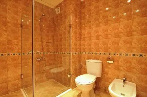 Солнечный берег: Apartments in Semiramida Gardens