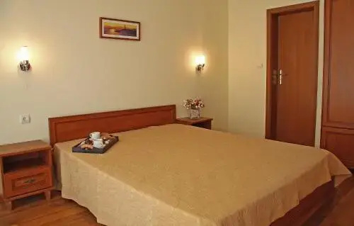 Солнечный берег: Apartments in Semiramida Gardens