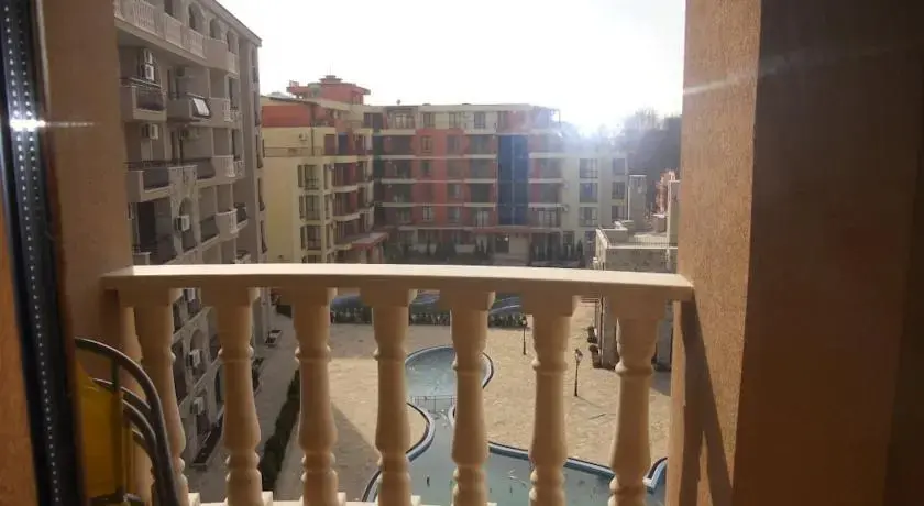 Солнечный берег: Kalia Apartments