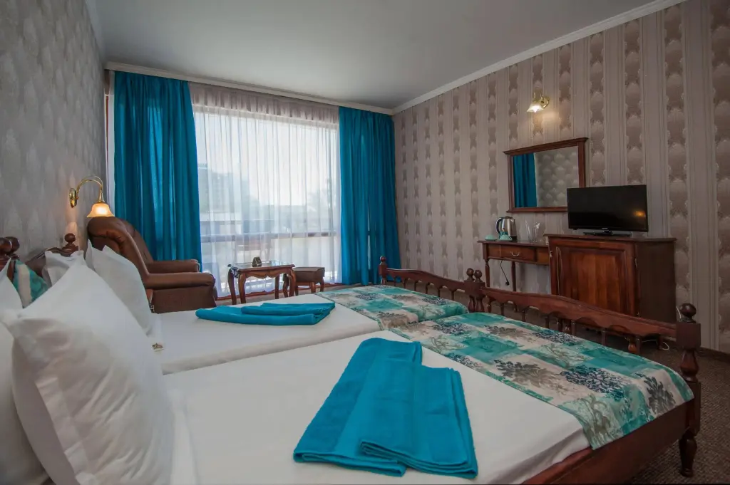 Солнечный берег: Hotel Mercury