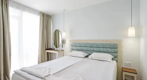 Nassi Hotel — фото 1