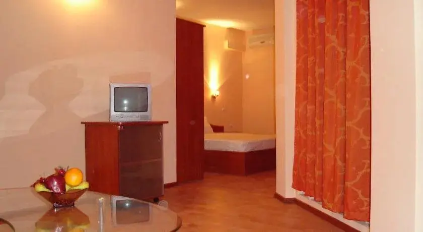Солнечный берег: Hotel Harmony