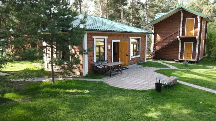 Узнезя: Karachevyih Guest House