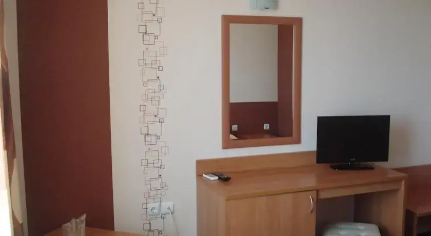 Каварна: Trite Kestena Guestrooms