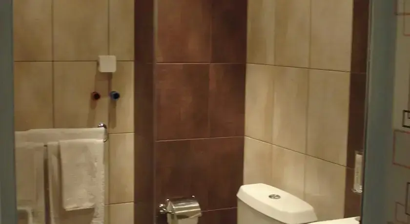 Каварна: Trite Kestena Guestrooms