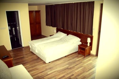 Берковица: Komhotel