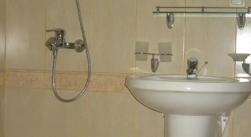 Царево: Hotel Koraba