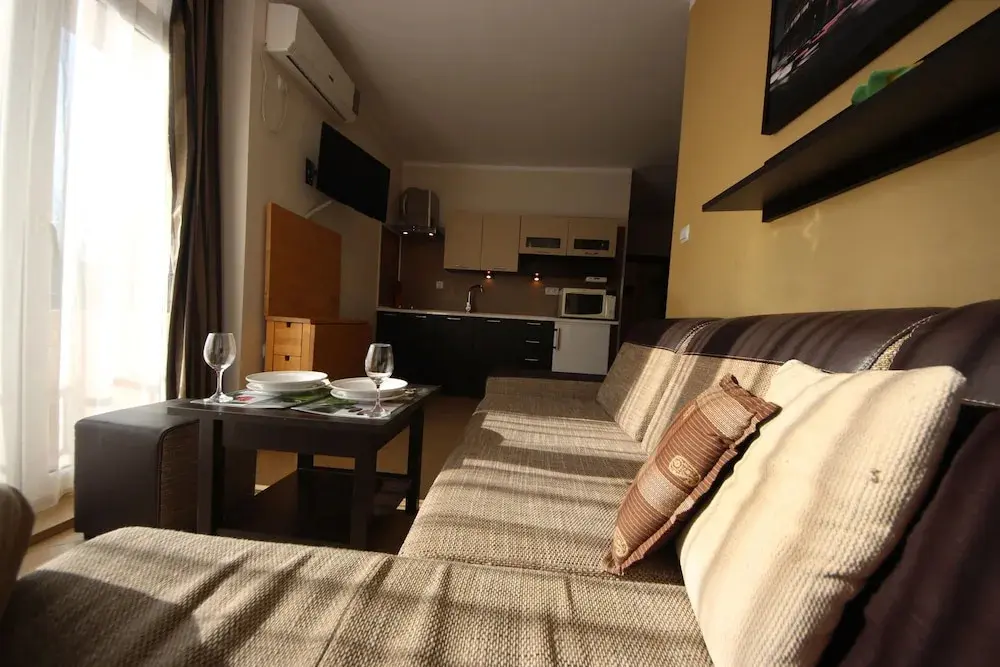 Солнечный берег: Aparthotel Grand Kamelia