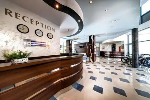 Hotel Blue Bay — фото 1