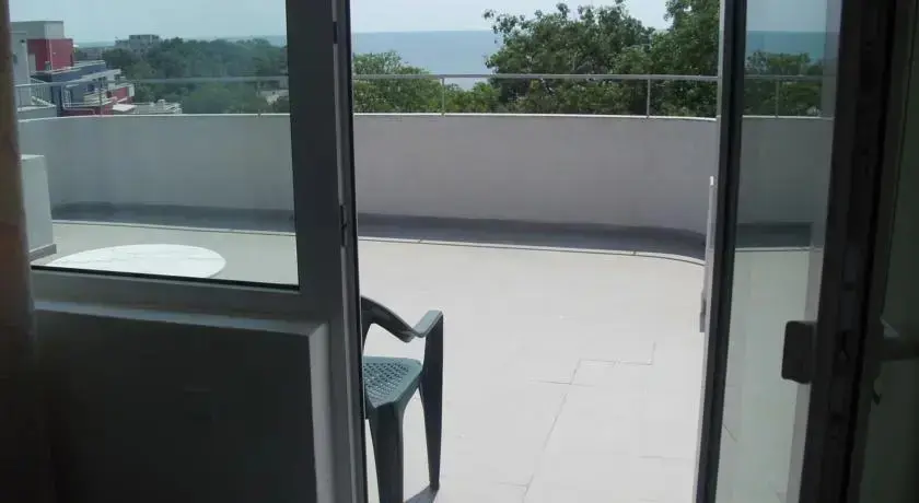 Китен: Family Hotel Park Beach