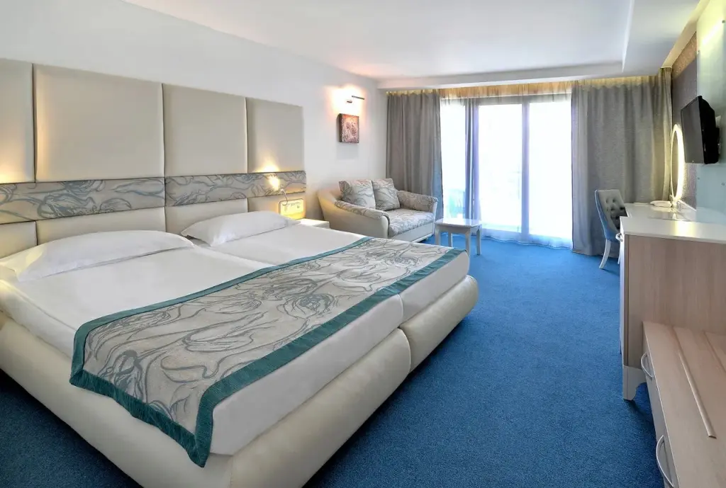 Варна: Grifid Hotel Metropol - Premium All Inclusive